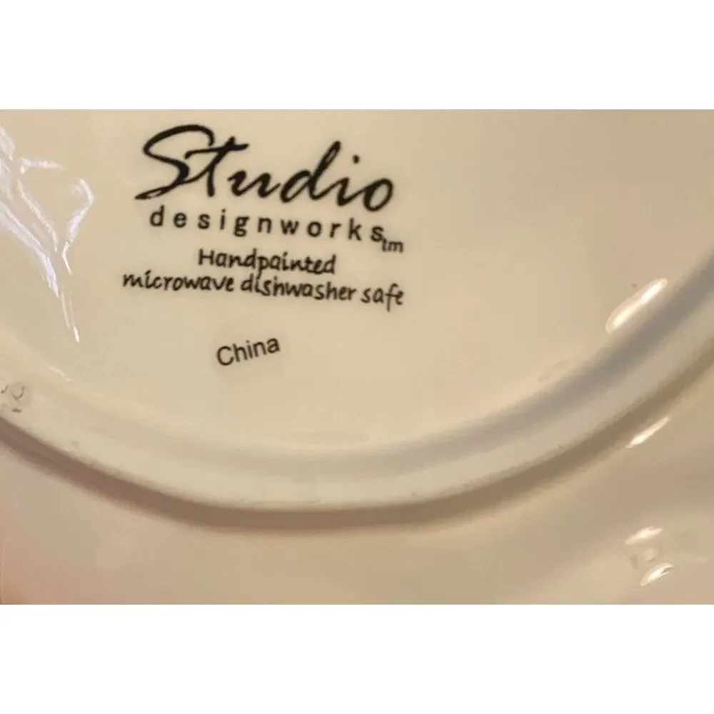 Joy Cats Studio Designworks Handpainted 9” Salad Plates Sculpted Design Set Of 2